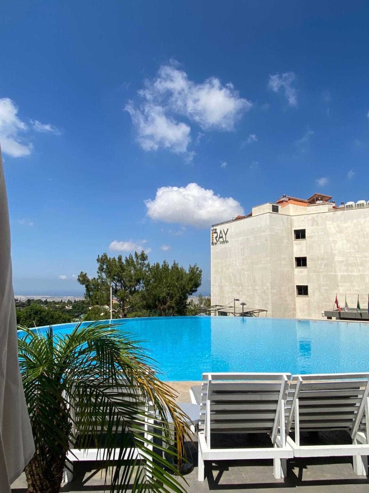 The Ray Hotel And Studios Bejrút Exteriér fotografie