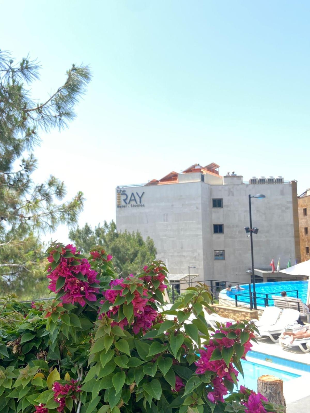 The Ray Hotel And Studios Bejrút Exteriér fotografie